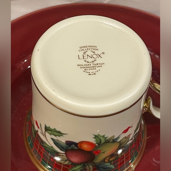 Lenox Holiday Tartan Coffee Or Tea Mug Cup - cute Gift Basket Item! - Picture 5 of 7